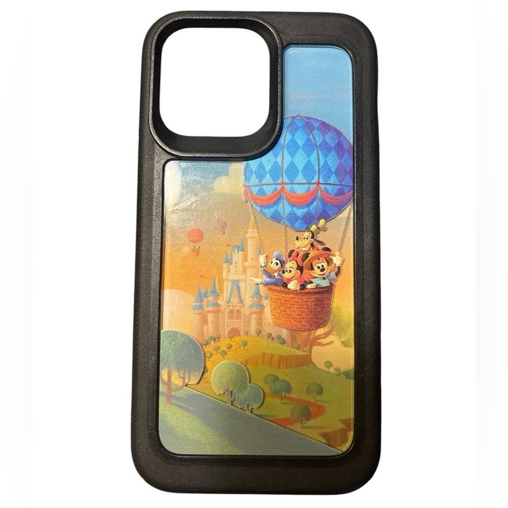 Disney Parks Mickey & Friends in Hot Air Balloon 3D iPhone 14 Pro Max Cover